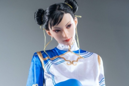 《街头霸王6》春丽等身硅胶人偶发布：细节很逼真！